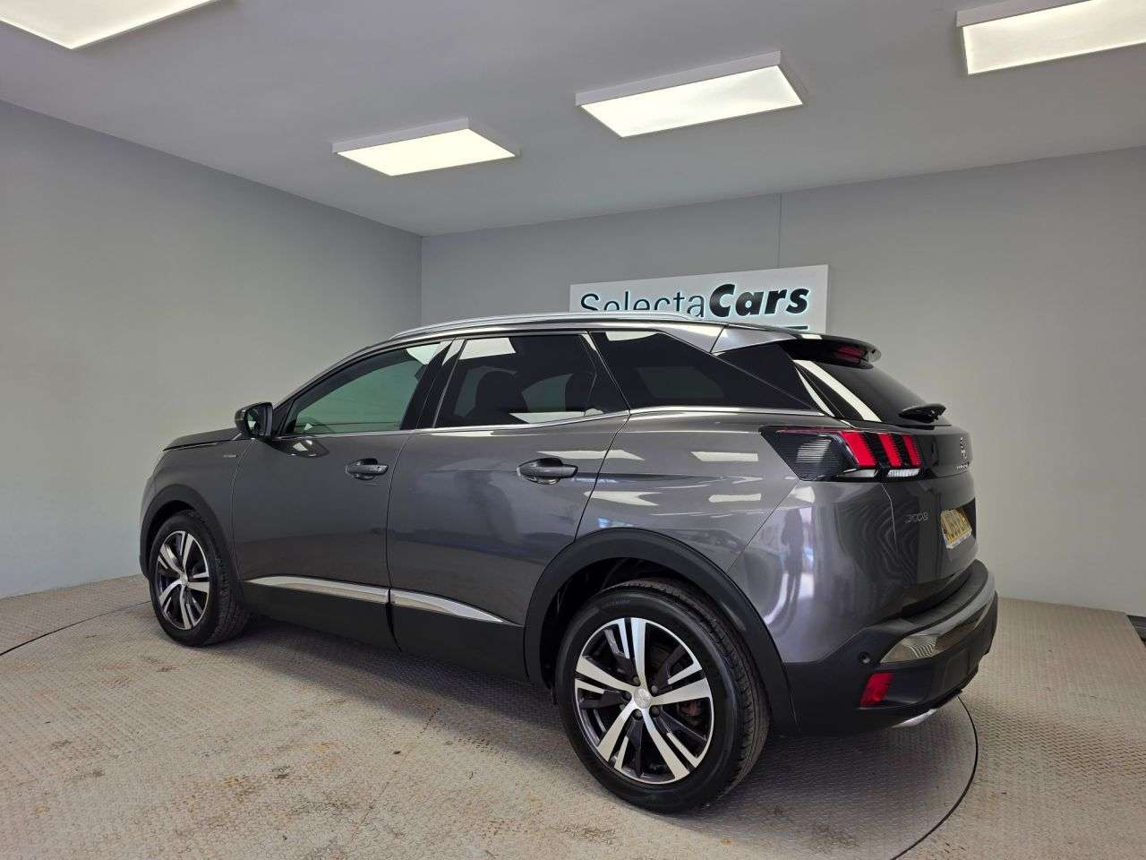2019 PEUGEOT 3008 2019 PEUGEOT 3008