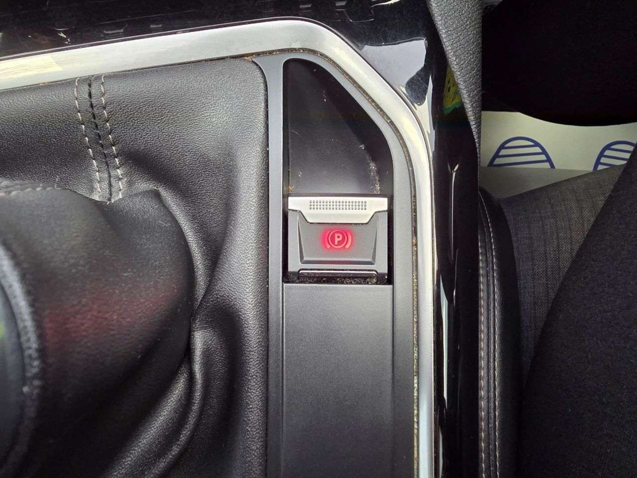 2019 PEUGEOT 3008 2019 PEUGEOT 3008