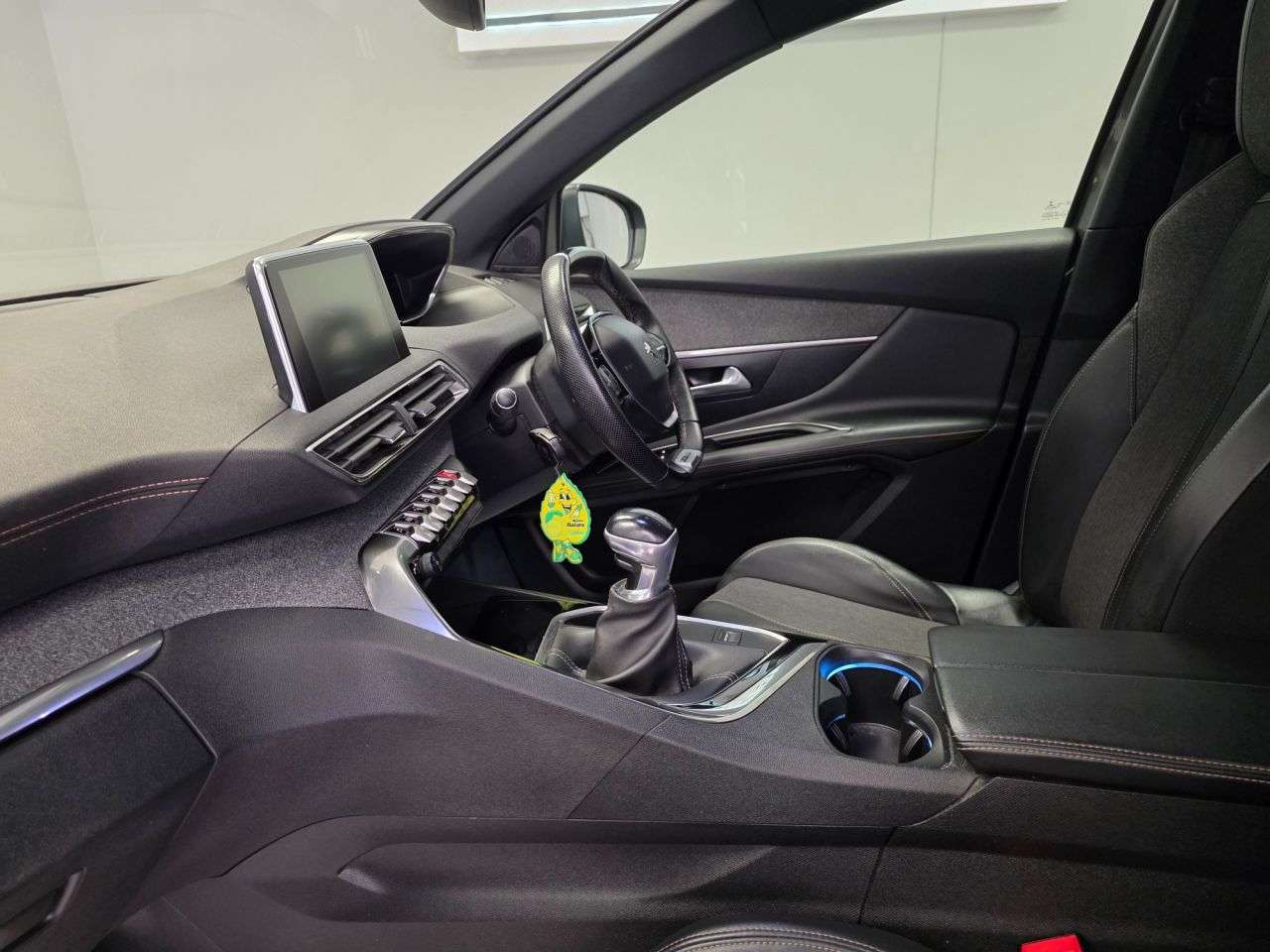 2019 PEUGEOT 3008 2019 PEUGEOT 3008