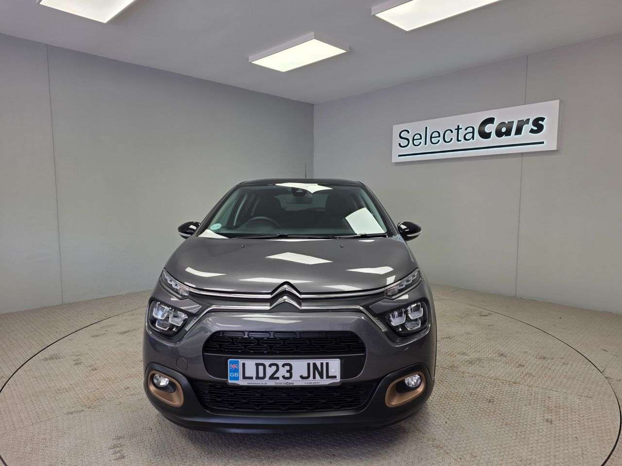 A 2023 CITROEN C3 1.2 PureTech C-Series Edition Hatchback 5dr Petrol EAT6 Euro 6 (s/s) (110 p A 2023 CITROEN C3 1.2 PureTech C-Series Edition Hatchback 5dr Petrol EAT6 Euro 6 (s/s) (110 p