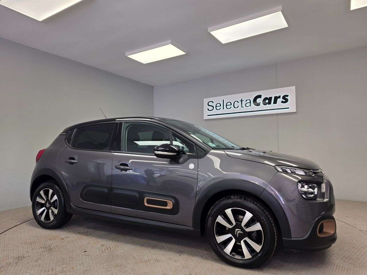 A 2023 CITROEN C3 1.2 PureTech C-Series Edition Hatchback 5dr Petrol EAT6 Euro 6 (s/s) (110 p A 2023 CITROEN C3 1.2 PureTech C-Series Edition Hatchback 5dr Petrol EAT6 Euro 6 (s/s) (110 p