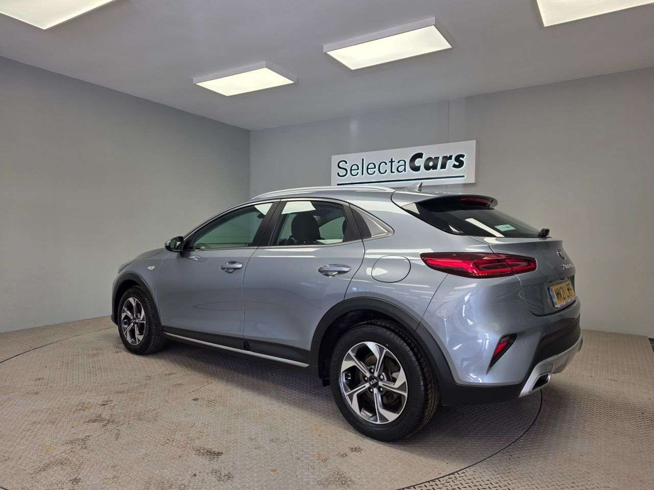 A 2021 KIA XCEED 1.0 T-GDi 2 SUV 5dr Petrol Manual Euro 6 (s/s) (118 bhp) A 2021 KIA XCEED 1.0 T-GDi 2 SUV 5dr Petrol Manual Euro 6 (s/s) (118 bhp)