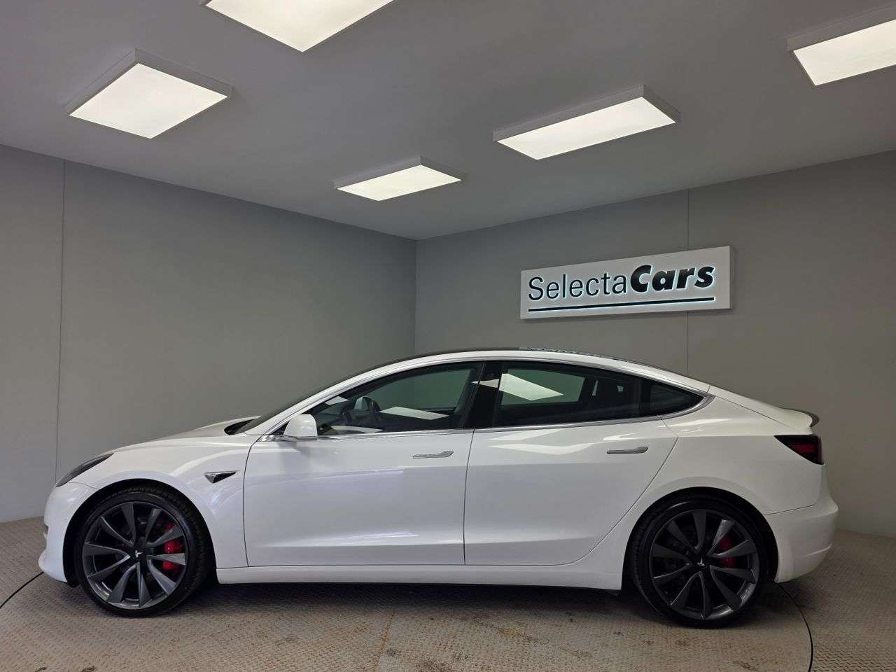 2020 TESLA MODEL 3 2020 TESLA MODEL 3