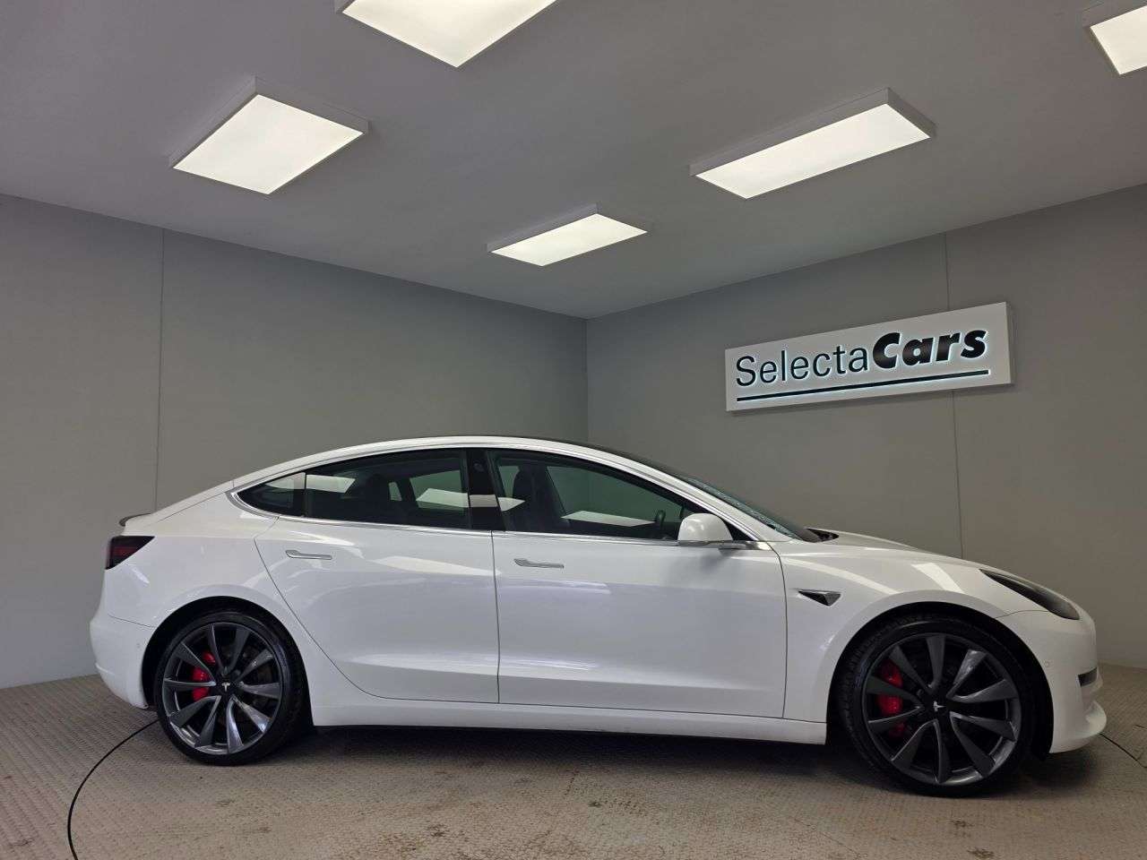2020 TESLA MODEL 3 2020 TESLA MODEL 3