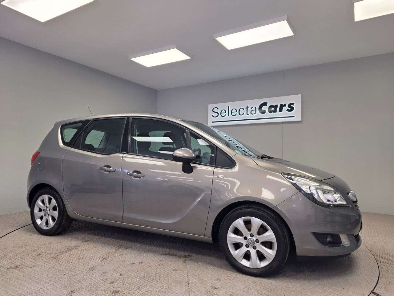 A 2016 VAUXHALL MERIVA 1.4i Life MPV 5dr Petrol Manual Euro 6 (100 ps) A 2016 VAUXHALL MERIVA 1.4i Life MPV 5dr Petrol Manual Euro 6 (100 ps)