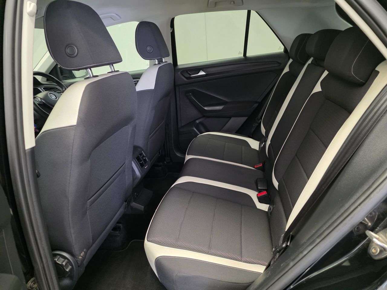 2019 VOLKSWAGEN T-ROC 2019 VOLKSWAGEN T-ROC