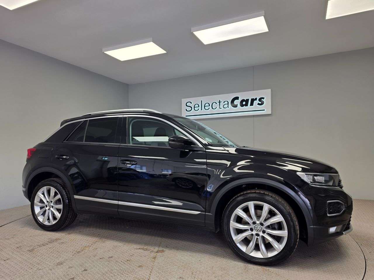 2019 VOLKSWAGEN T-ROC 2019 VOLKSWAGEN T-ROC