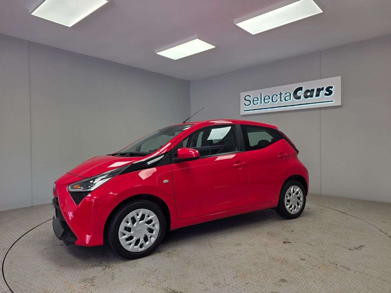 2020 TOYOTA AYGO 2020 TOYOTA AYGO