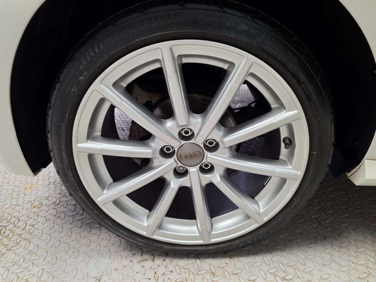 2017 AUDI A1 2017 AUDI A1