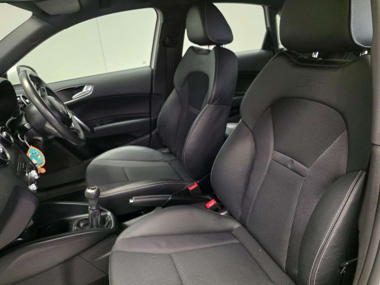 2017 AUDI A1 2017 AUDI A1