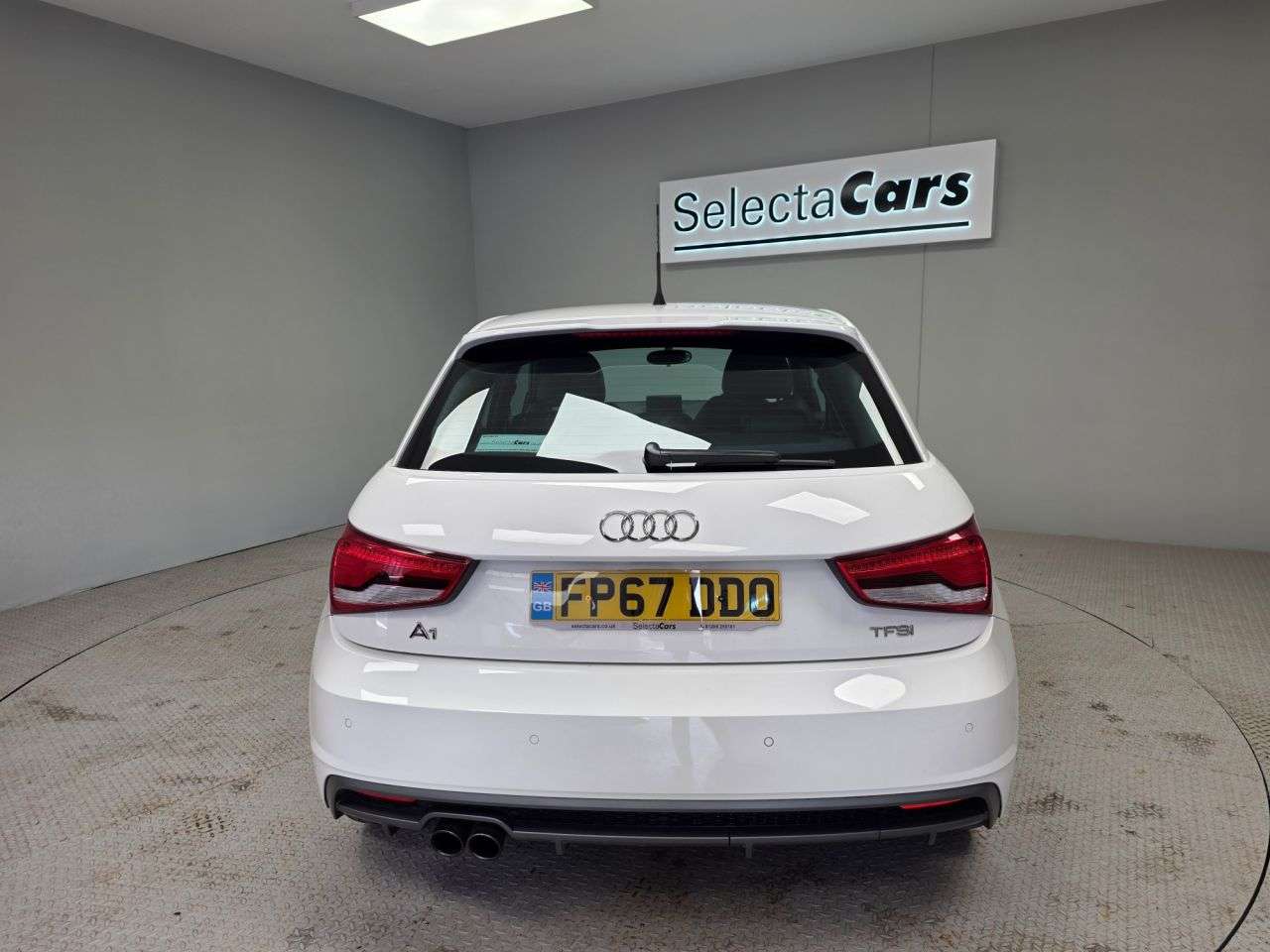 2017 AUDI A1 2017 AUDI A1