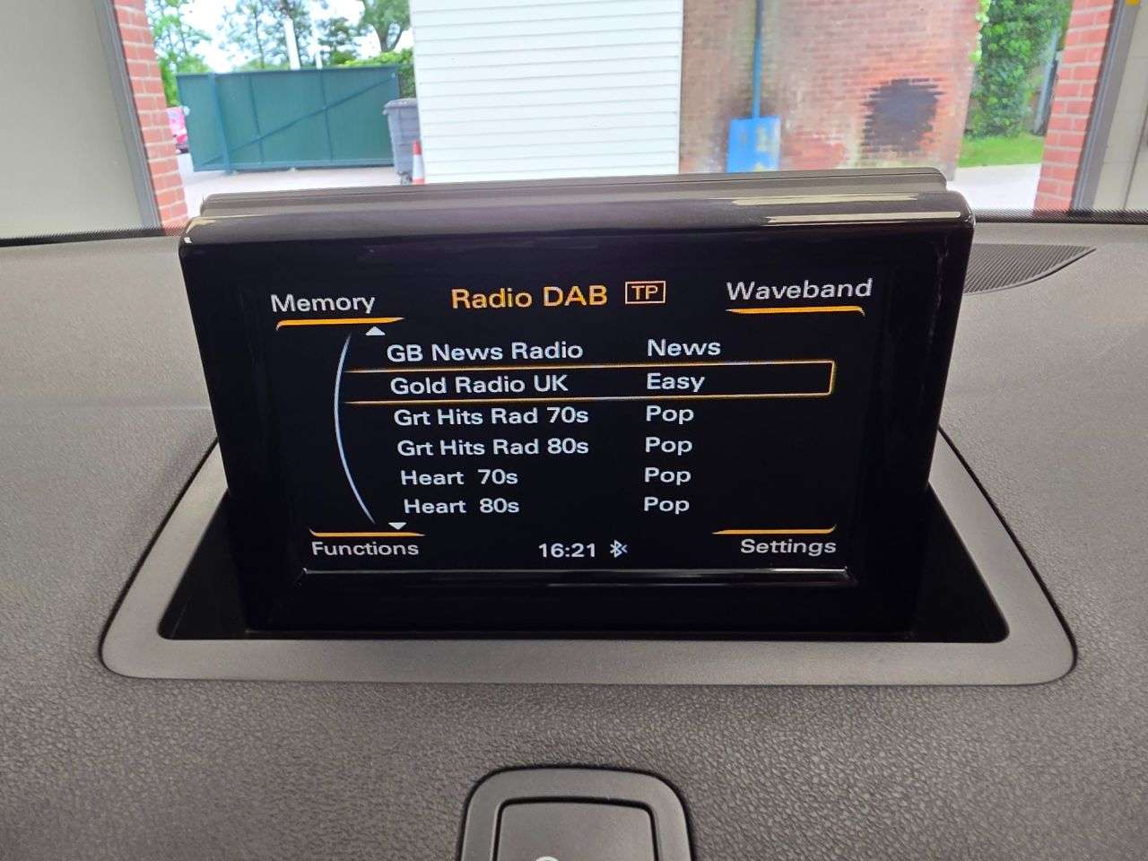 2017 AUDI A1 2017 AUDI A1