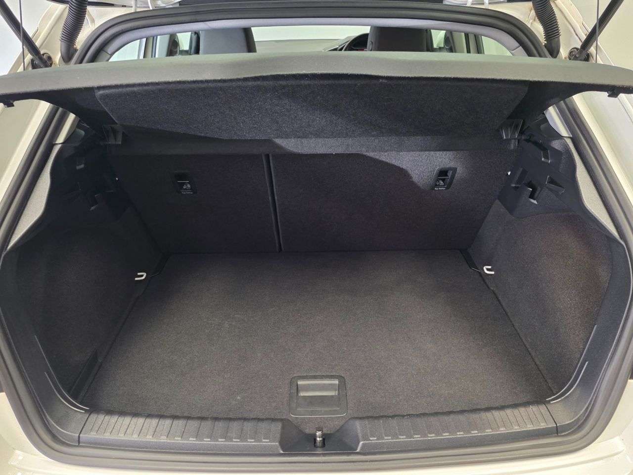 2020 AUDI A1 2020 AUDI A1