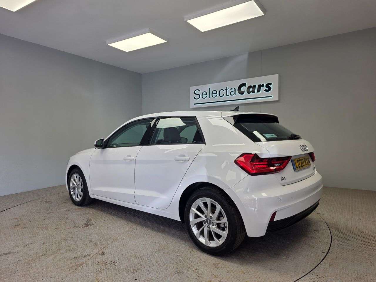 2020 AUDI A1 2020 AUDI A1