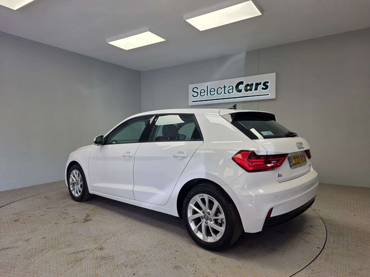 2020 AUDI A1 2020 AUDI A1