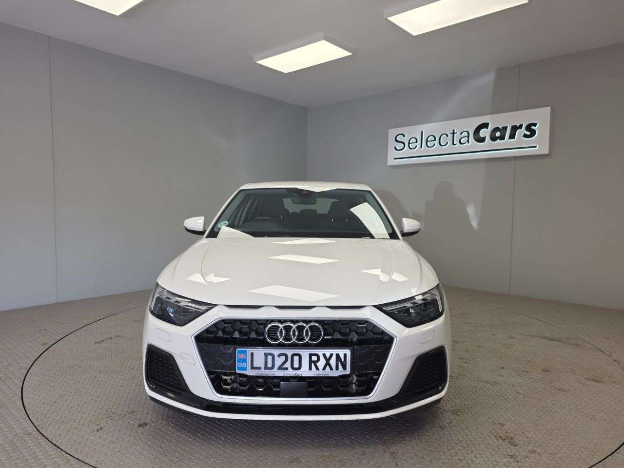 2020 AUDI A1 2020 AUDI A1