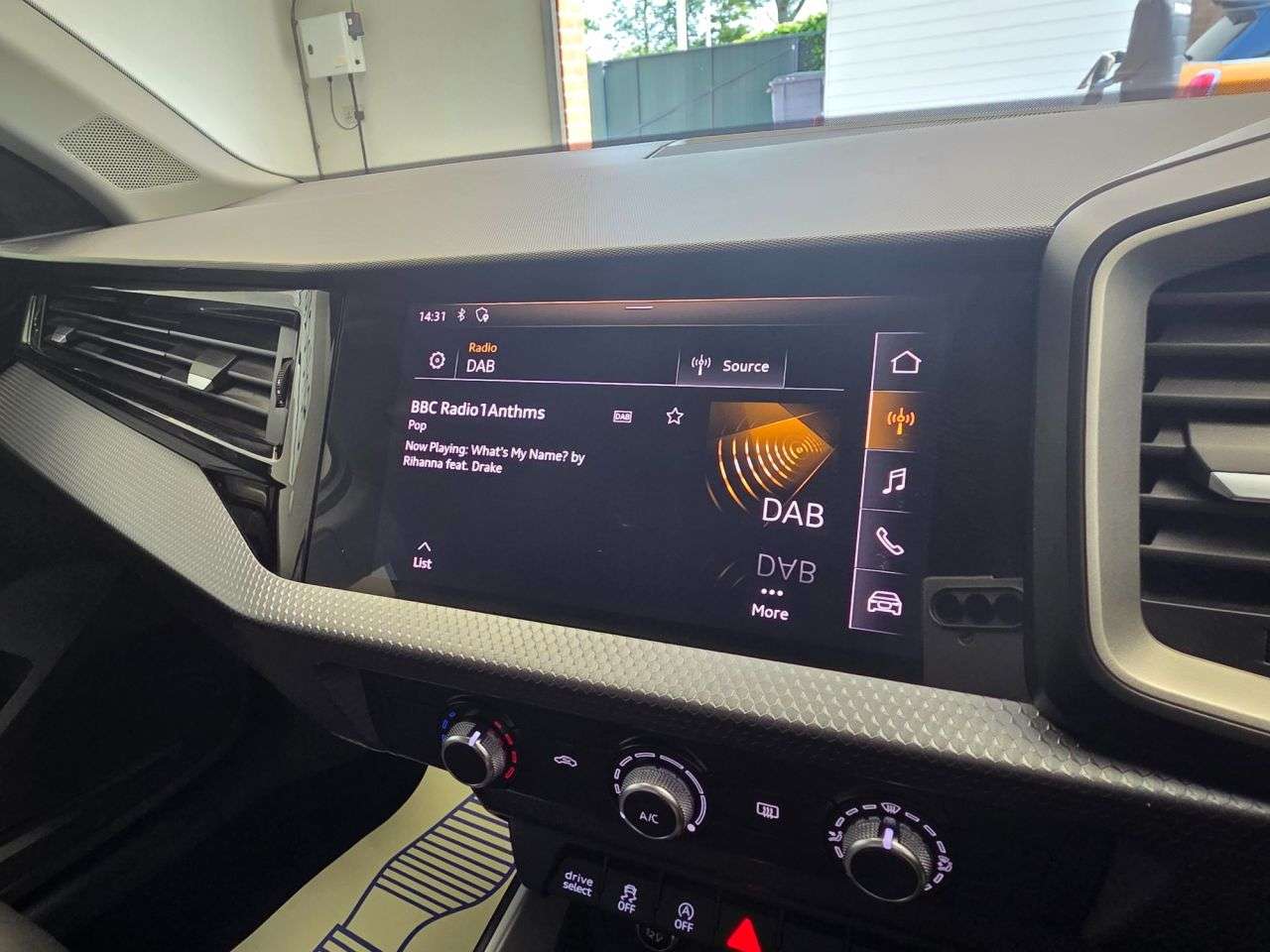 2020 AUDI A1 2020 AUDI A1