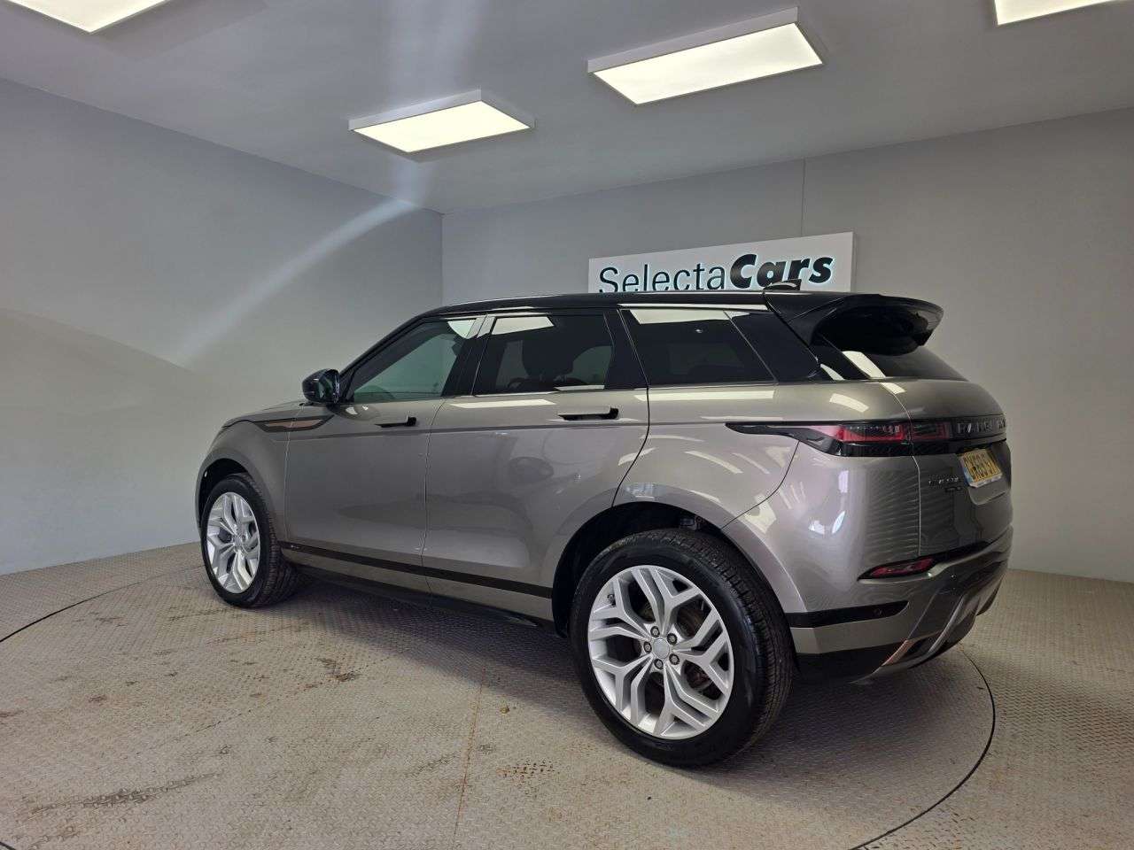 2019 LAND ROVER RANGE ROVER EVOQUE 2019 LAND ROVER RANGE ROVER EVOQUE
