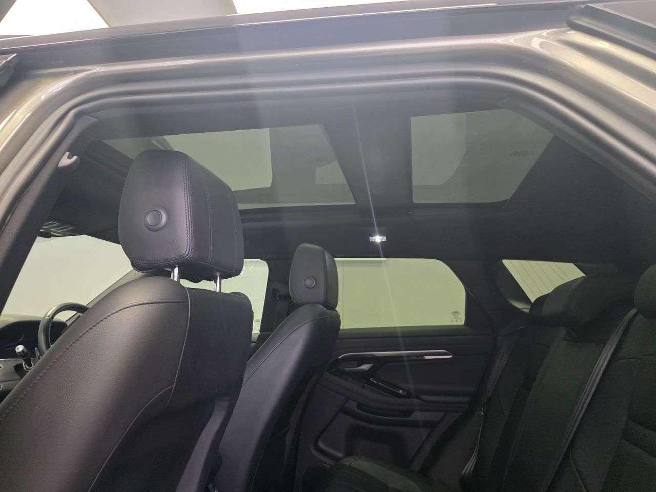 2019 LAND ROVER RANGE ROVER EVOQUE 2019 LAND ROVER RANGE ROVER EVOQUE