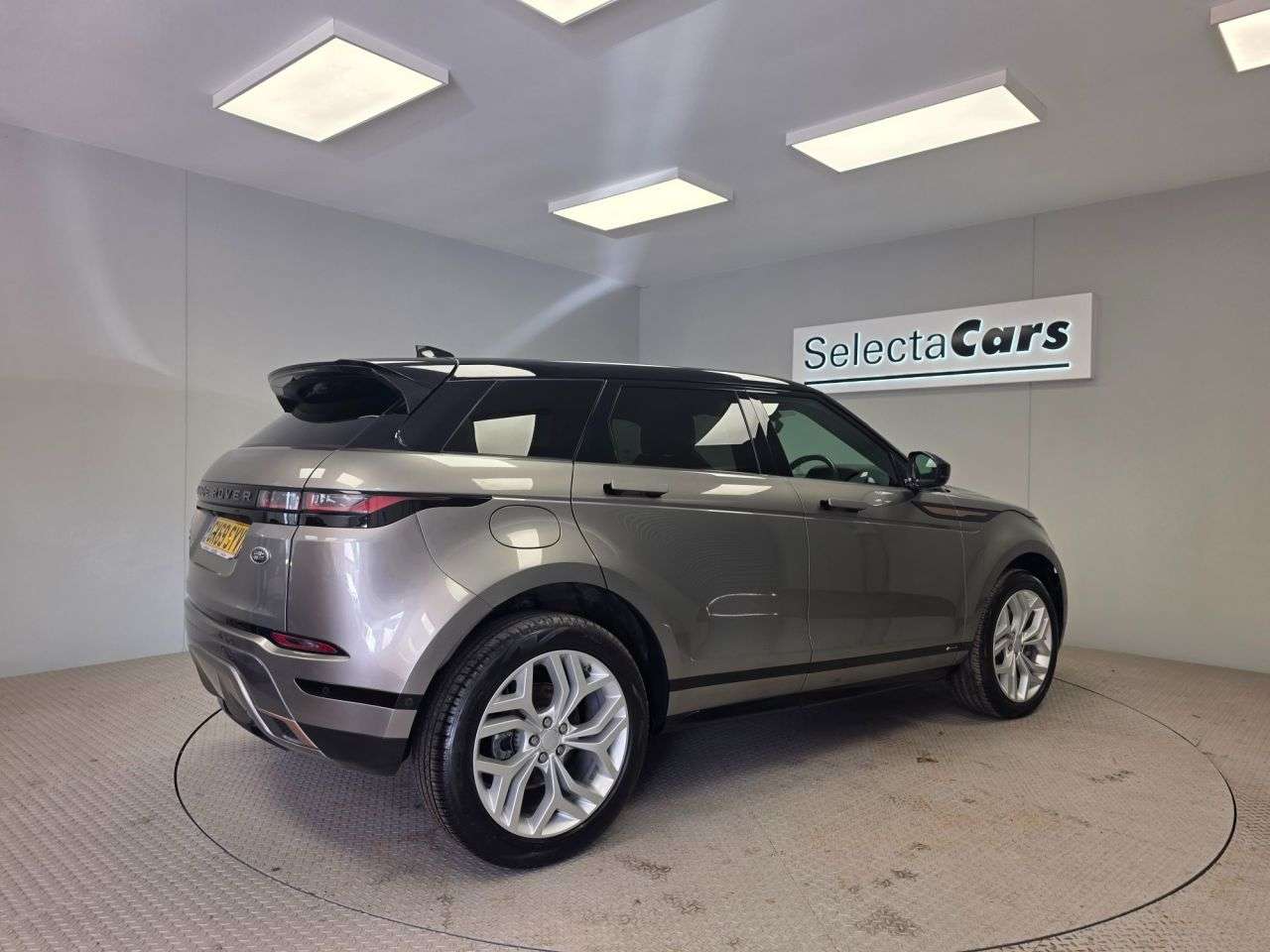 2019 LAND ROVER RANGE ROVER EVOQUE 2019 LAND ROVER RANGE ROVER EVOQUE
