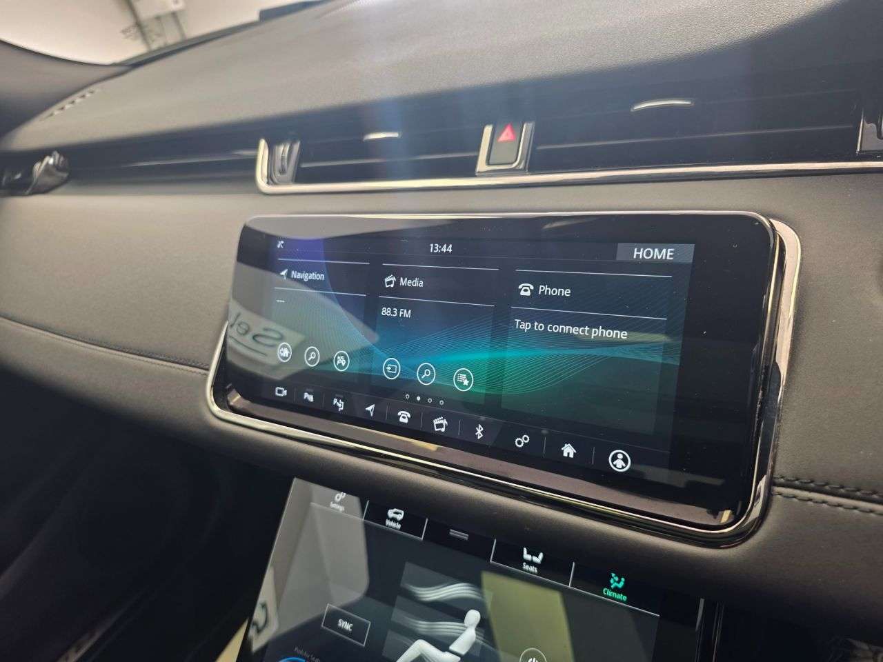 2019 LAND ROVER RANGE ROVER EVOQUE 2019 LAND ROVER RANGE ROVER EVOQUE