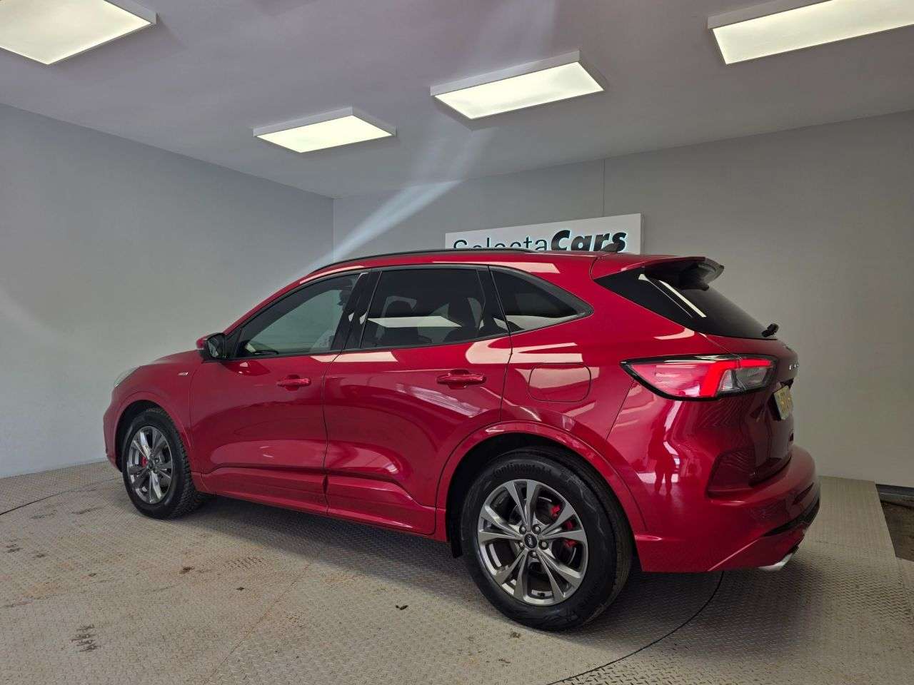 A 2022 FORD KUGA 2.0 EcoBlue MHEV ST-Line SUV 5dr Diesel Manual Euro 6 (s/s) (150 ps) A 2022 FORD KUGA 2.0 EcoBlue MHEV ST-Line SUV 5dr Diesel Manual Euro 6 (s/s) (150 ps)