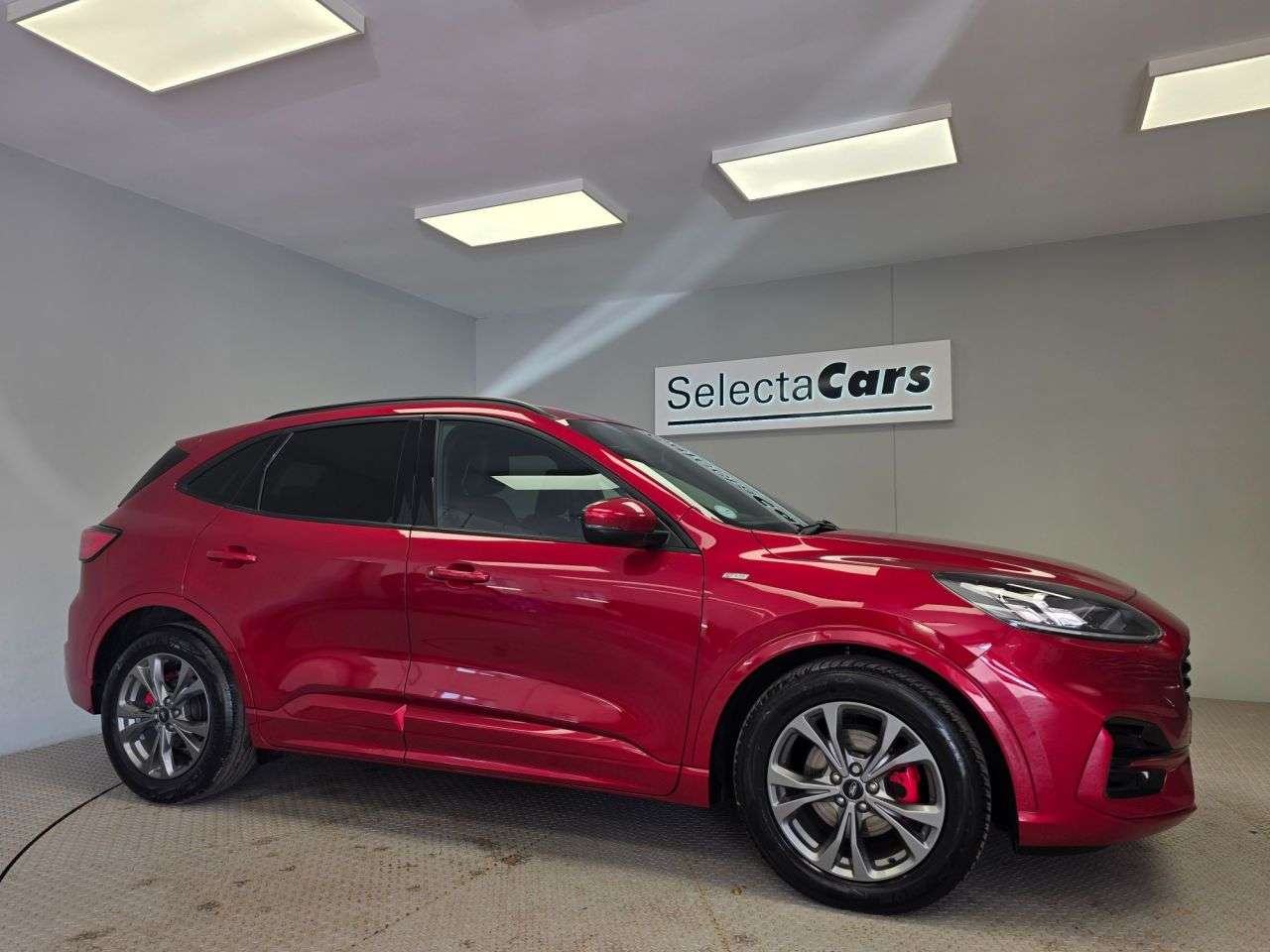 A 2022 FORD KUGA 2.0 EcoBlue MHEV ST-Line SUV 5dr Diesel Manual Euro 6 (s/s) (150 ps) A 2022 FORD KUGA 2.0 EcoBlue MHEV ST-Line SUV 5dr Diesel Manual Euro 6 (s/s) (150 ps)