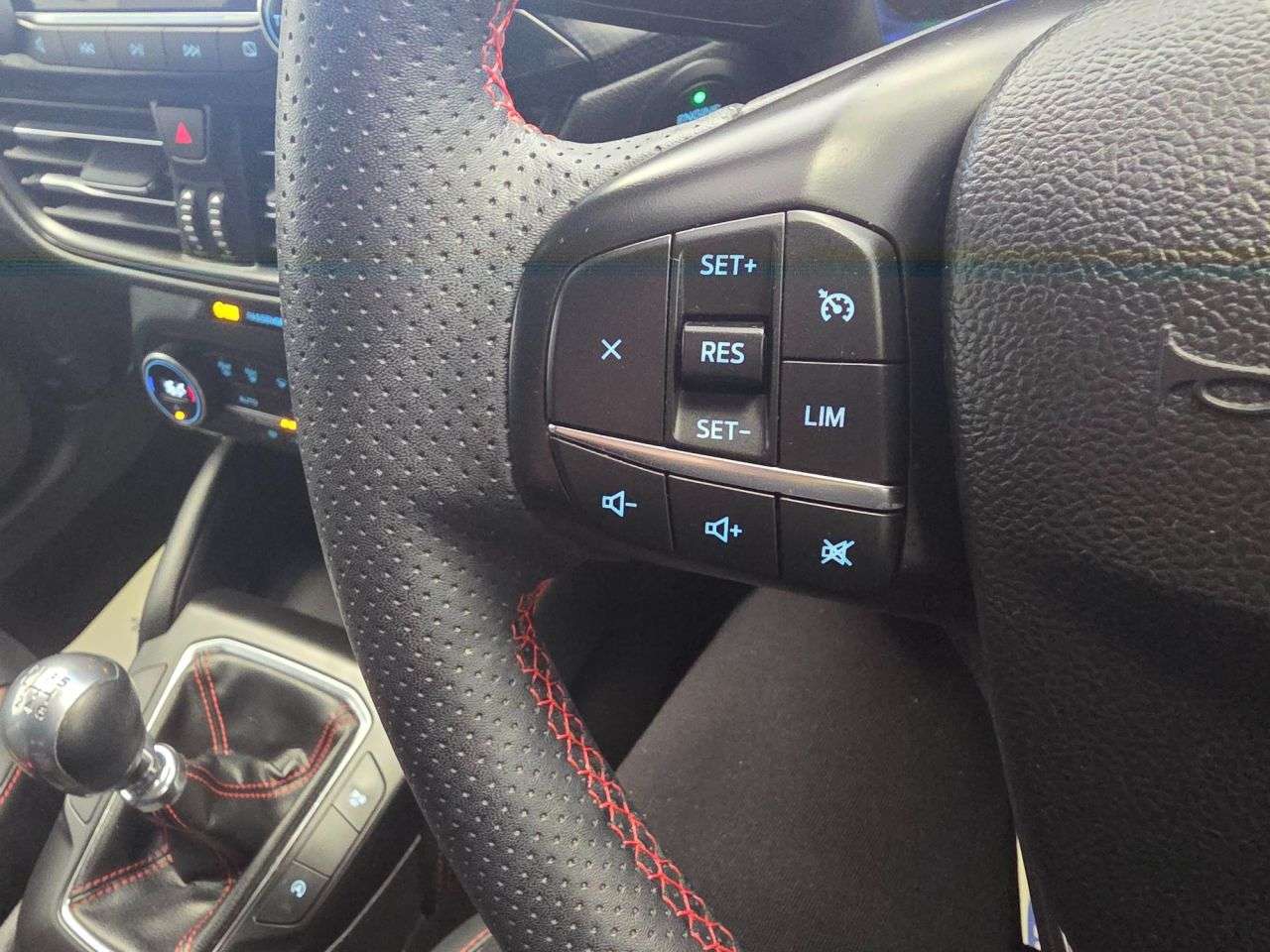 2022 FORD KUGA 2022 FORD KUGA