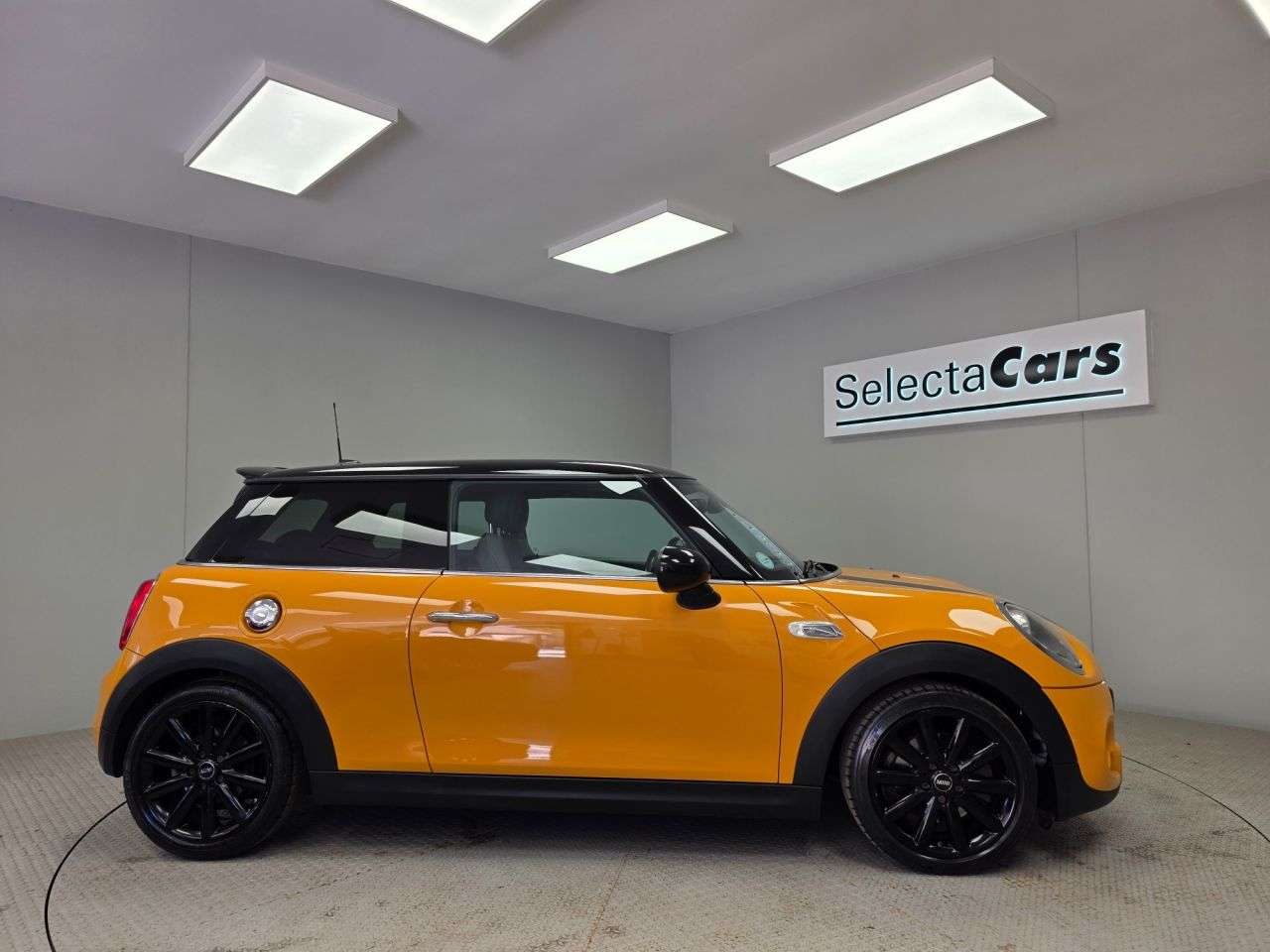 2014 MINI HATCH 2014 MINI HATCH
