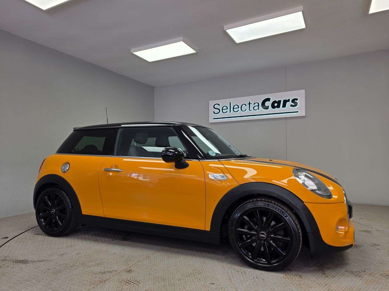 2014 MINI HATCH 2014 MINI HATCH