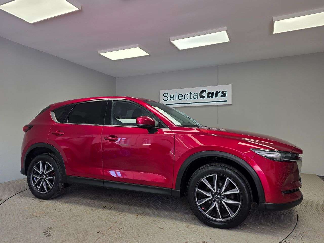 A 2018 MAZDA CX-5 2.0 SKYACTIV-G Sport Nav SUV 5dr Petrol Manual Euro 6 (s/s) (165 ps) A 2018 MAZDA CX-5 2.0 SKYACTIV-G Sport Nav SUV 5dr Petrol Manual Euro 6 (s/s) (165 ps)