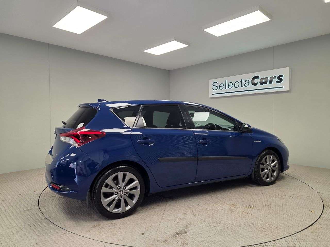 2017 TOYOTA AURIS 2017 TOYOTA AURIS