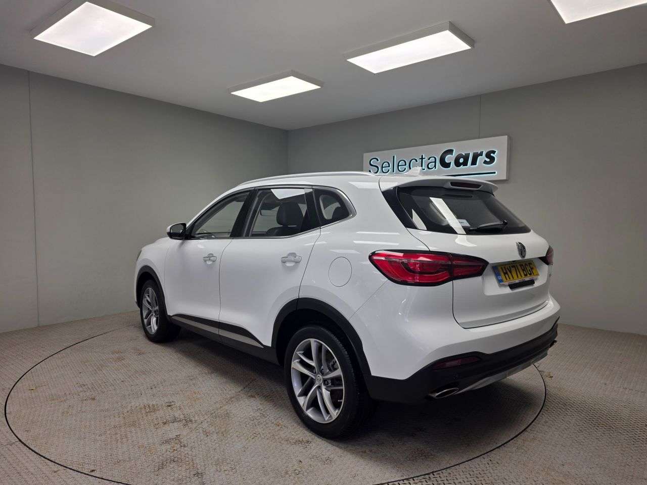 A 2021 MG MG HS 1.5 T-GDI Excite SUV 5dr Petrol Manual Euro 6 (s/s) (162 ps) A 2021 MG MG HS 1.5 T-GDI Excite SUV 5dr Petrol Manual Euro 6 (s/s) (162 ps)