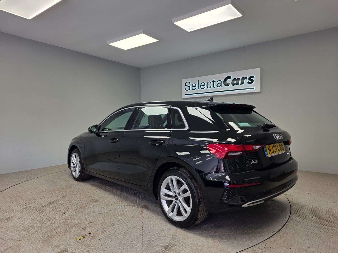 A 2021 AUDI A3 1.4 TFSIe 40 Sport Sportback 5dr Petrol Plug-in Hybrid S Tronic Euro 6 (s/s A 2021 AUDI A3 1.4 TFSIe 40 Sport Sportback 5dr Petrol Plug-in Hybrid S Tronic Euro 6 (s/s