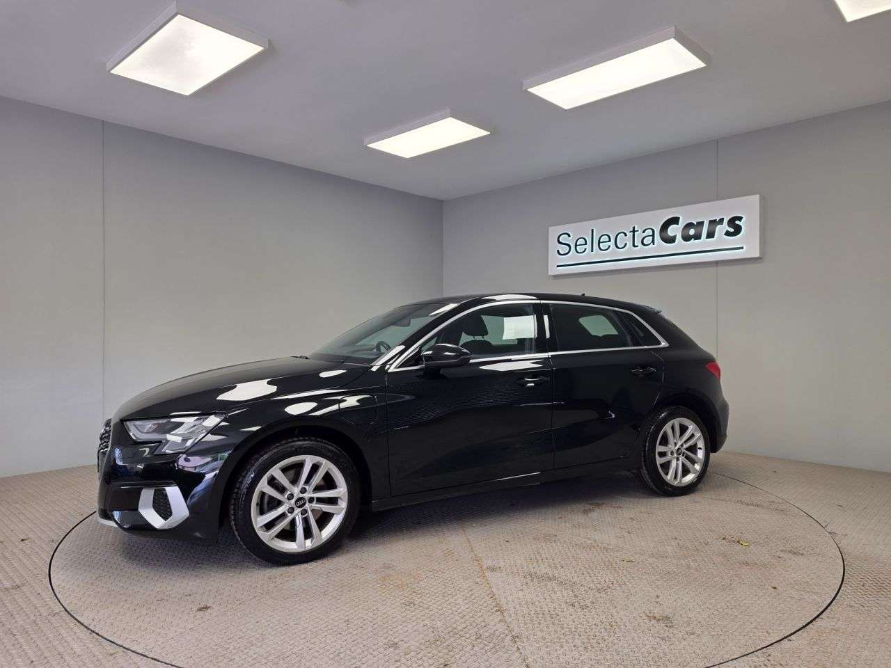 2021 AUDI A3 2021 AUDI A3