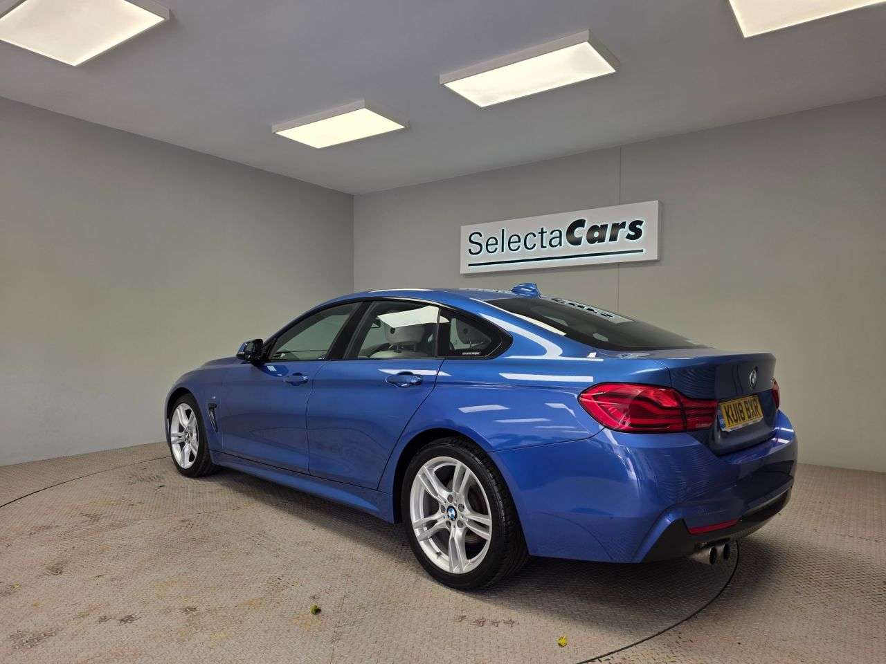 A 2018 BMW 4 SERIES GRAN COUPE 2.0 420i M Sport Hatchback 5dr Petrol Auto Euro 6 (s/s) (184 ps) A 2018 BMW 4 SERIES GRAN COUPE 2.0 420i M Sport Hatchback 5dr Petrol Auto Euro 6 (s/s) (184 ps)