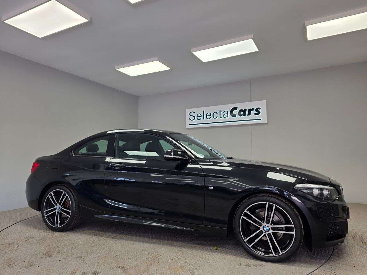A 2018 BMW 2 SERIES 1.5 218i M Sport Coupe 2dr Petrol Auto Euro 6 (s/s) (136 ps) A 2018 BMW 2 SERIES 1.5 218i M Sport Coupe 2dr Petrol Auto Euro 6 (s/s) (136 ps)