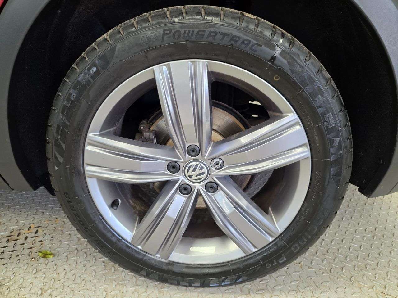2019 VOLKSWAGEN TIGUAN 2019 VOLKSWAGEN TIGUAN