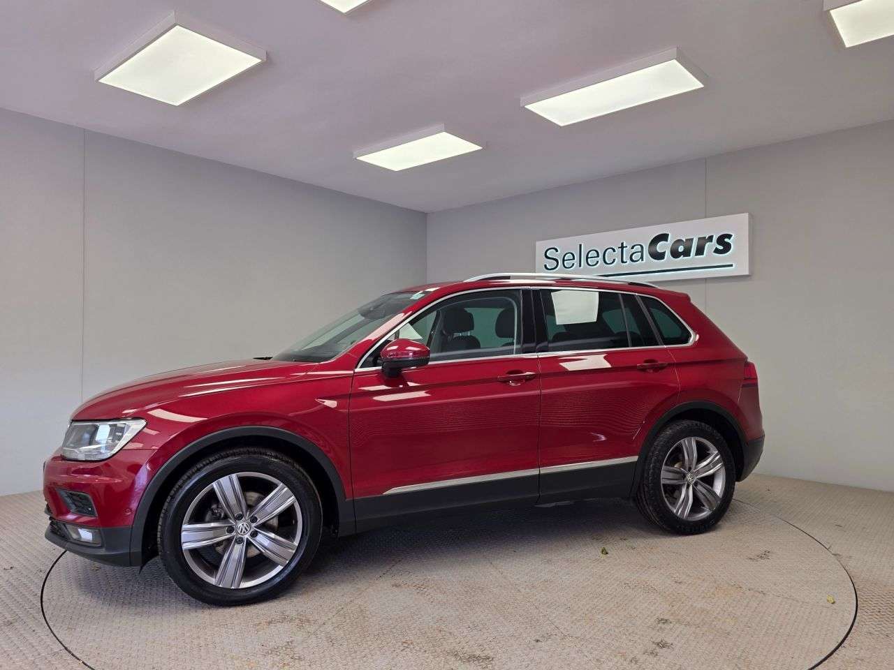 2019 VOLKSWAGEN TIGUAN 2019 VOLKSWAGEN TIGUAN