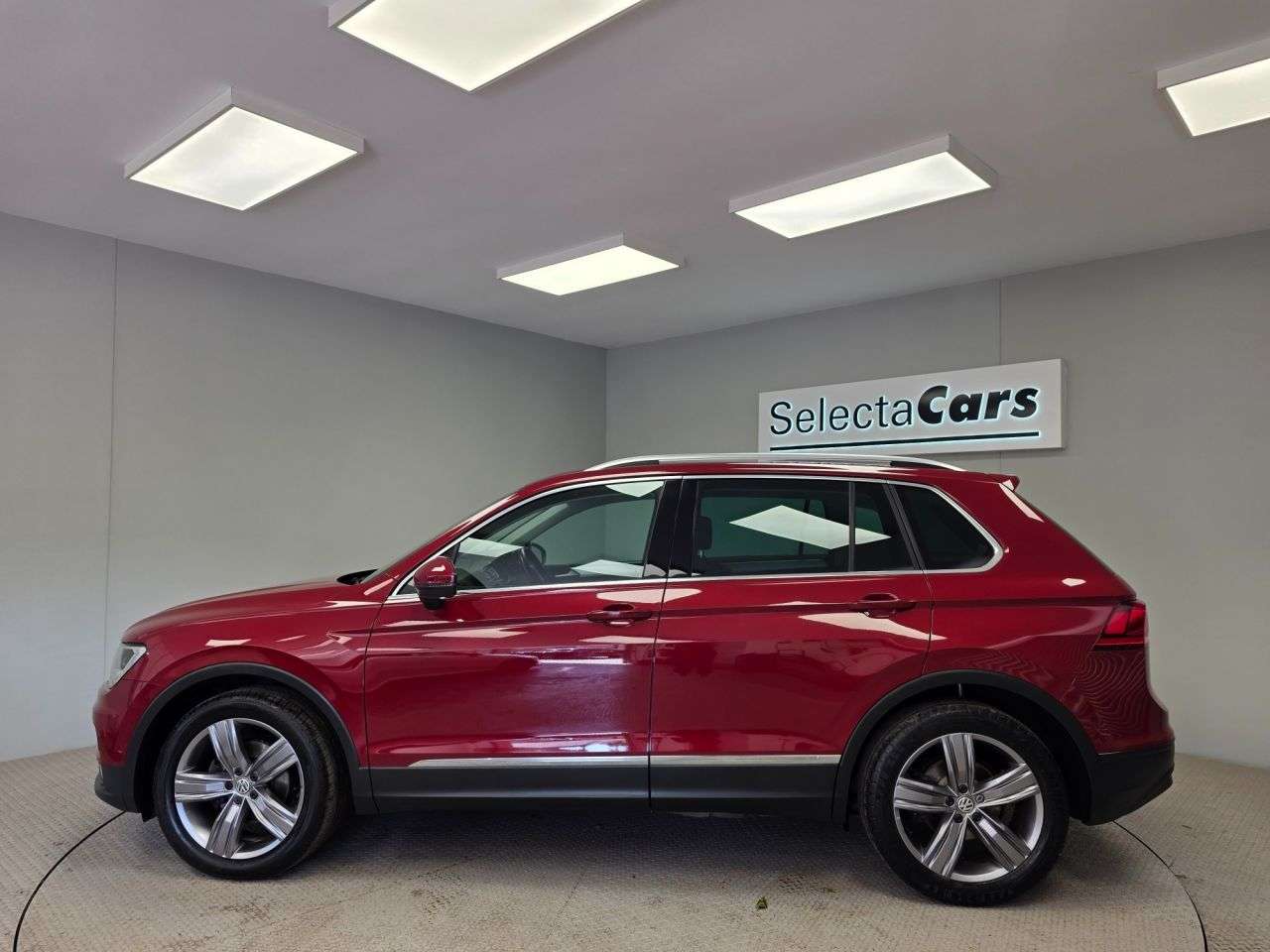 2019 VOLKSWAGEN TIGUAN 2019 VOLKSWAGEN TIGUAN
