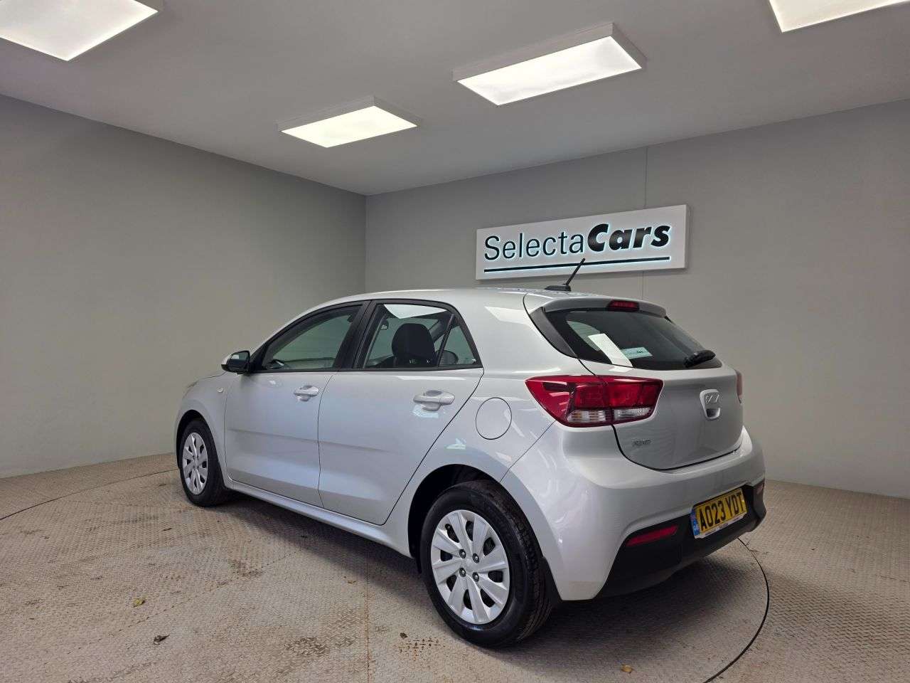 2023 KIA RIO 2023 KIA RIO