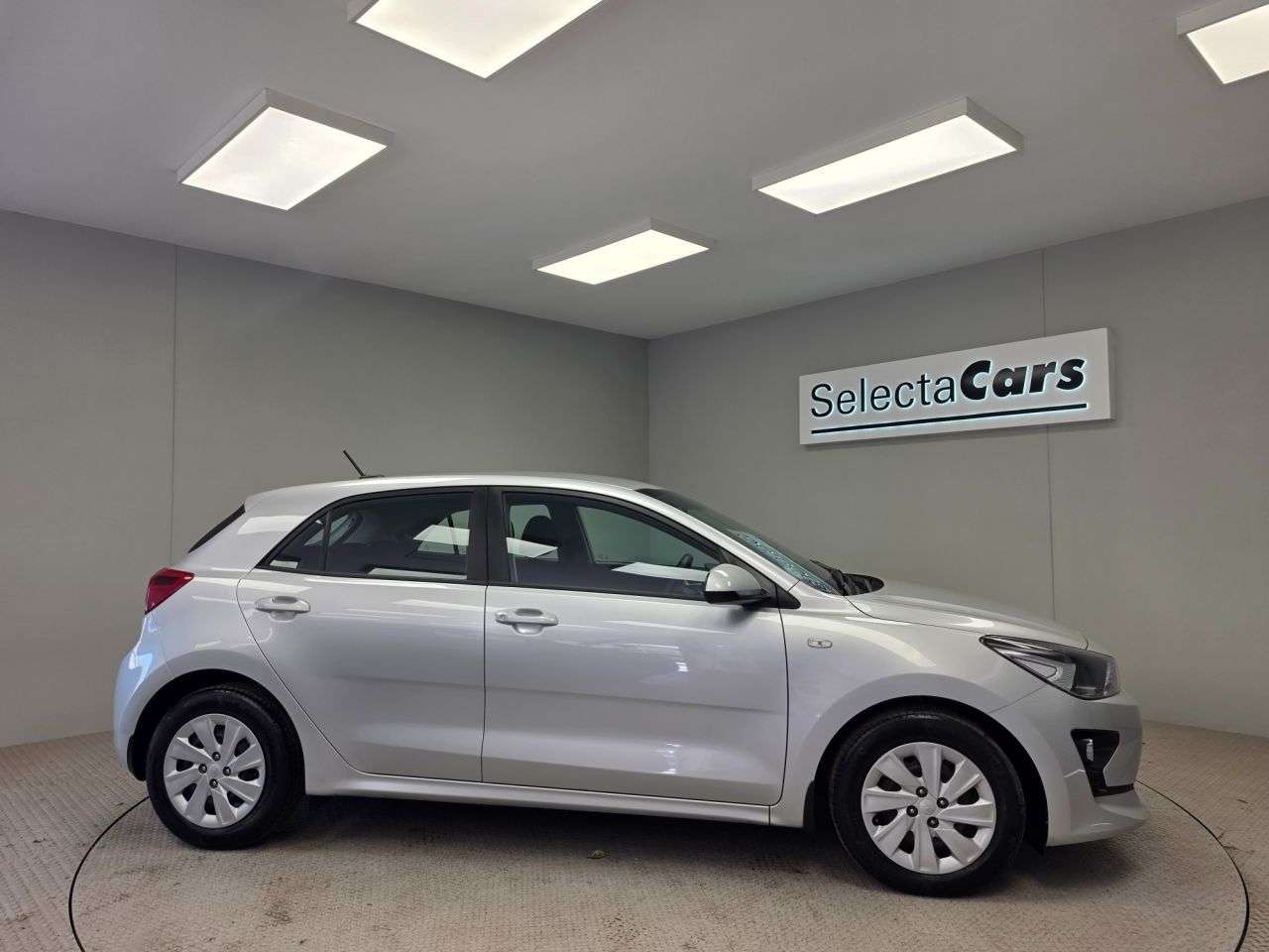 2023 KIA RIO 2023 KIA RIO