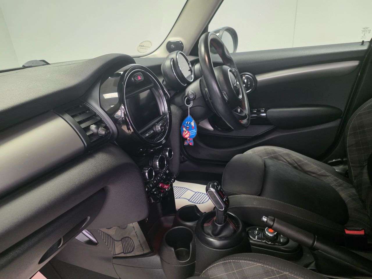 2018 MINI HATCH 2018 MINI HATCH