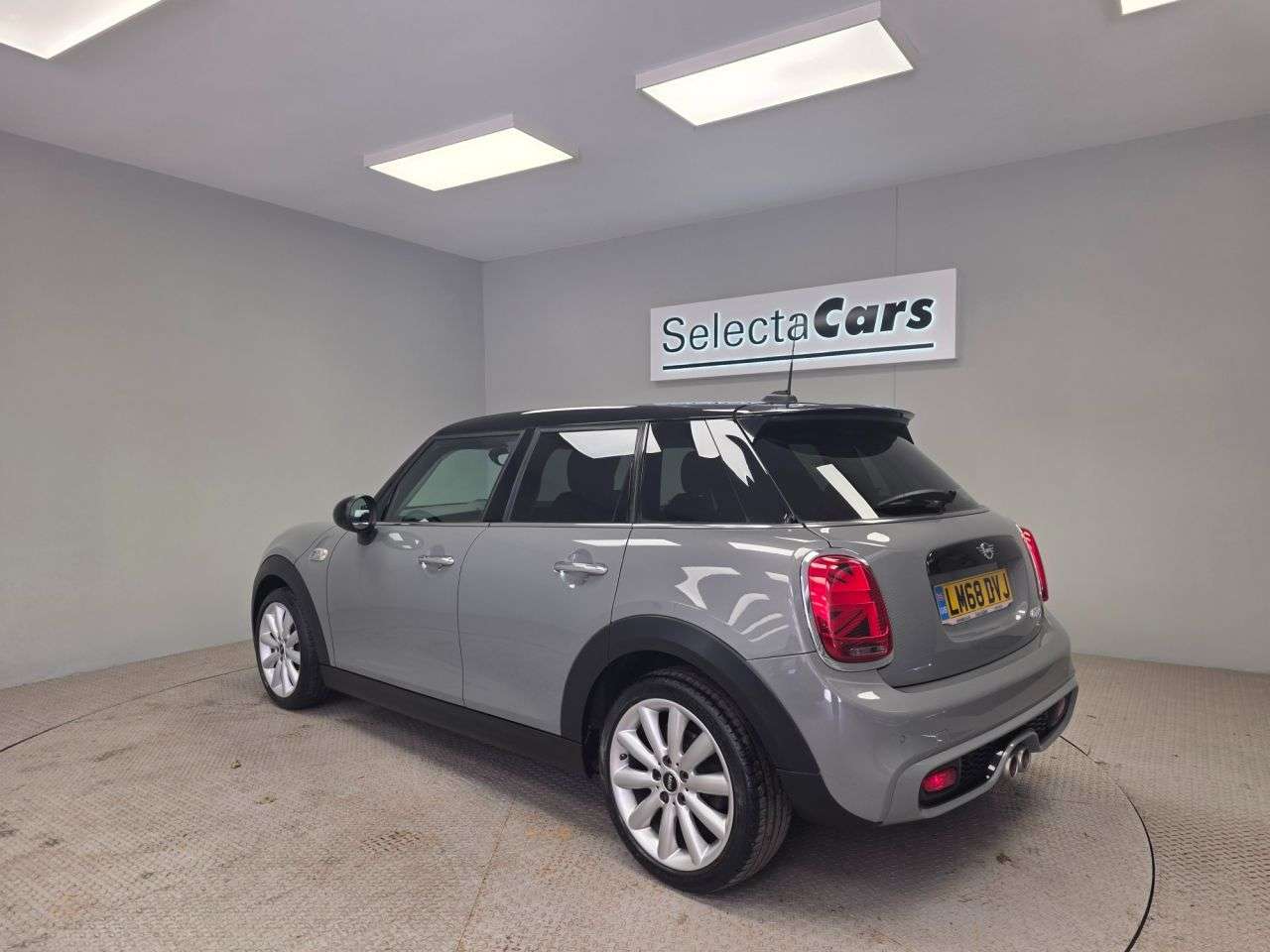 2018 MINI HATCH 2018 MINI HATCH