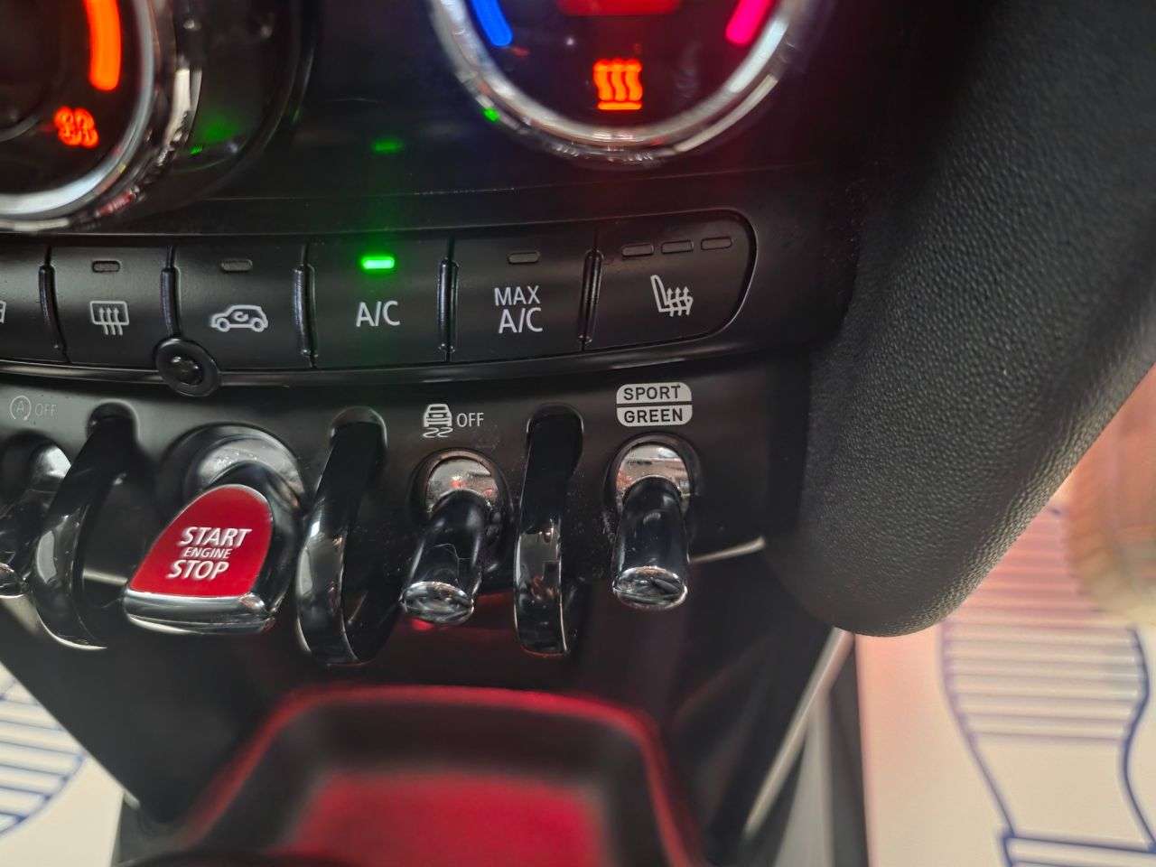 2018 MINI HATCH 2018 MINI HATCH