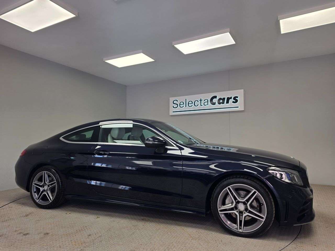 A 2018 MERCEDES-BENZ C-CLASS 1.5 C200 MHEV AMG Line (Premium) Coupe 2dr Petrol G-Tronic+ Euro 6 (s/s) (1 A 2018 MERCEDES-BENZ C-CLASS 1.5 C200 MHEV AMG Line (Premium) Coupe 2dr Petrol G-Tronic+ Euro 6 (s/s) (1