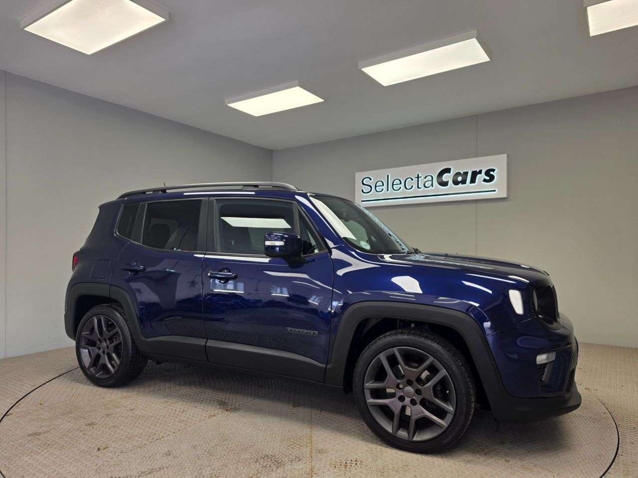 A 2020 JEEP RENEGADE 1.3 GSE T4 Limited SUV 5dr Petrol DDCT Euro 6 (s/s) (150 ps) A 2020 JEEP RENEGADE 1.3 GSE T4 Limited SUV 5dr Petrol DDCT Euro 6 (s/s) (150 ps)