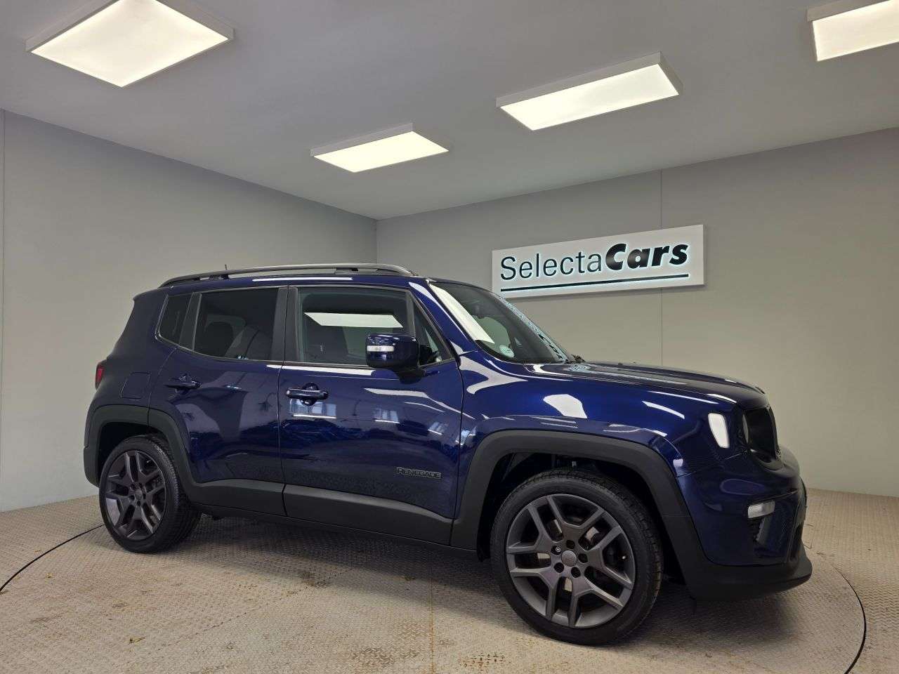 A 2020 JEEP RENEGADE 1.3 GSE T4 Limited SUV 5dr Petrol DDCT Euro 6 (s/s) (150 ps) A 2020 JEEP RENEGADE 1.3 GSE T4 Limited SUV 5dr Petrol DDCT Euro 6 (s/s) (150 ps)