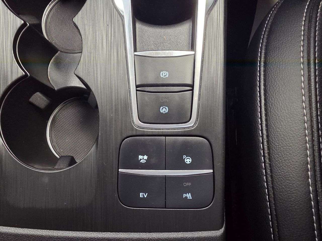 2021 FORD KUGA 2021 FORD KUGA