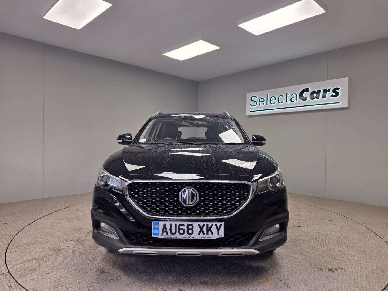 A 2018 MG MG ZS 1.5 VTi-TECH Exclusive SUV 5dr Petrol Manual Euro 6 (s/s) (106 ps) A 2018 MG MG ZS 1.5 VTi-TECH Exclusive SUV 5dr Petrol Manual Euro 6 (s/s) (106 ps)